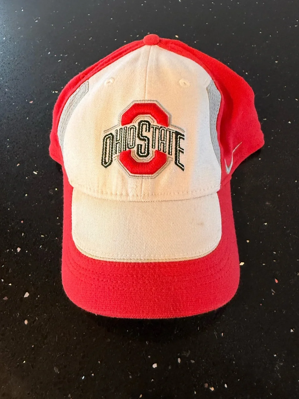 Ohio State Buckeyes Red & White Logo Nike Hat